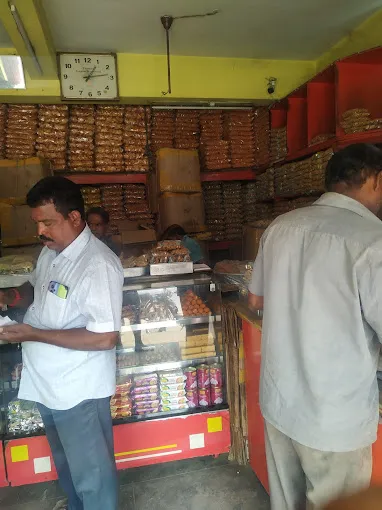 Image of: P Kaladevi Mixture Store In Periyar 5