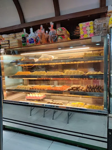 Image of: Saravana Bakery In Mahal