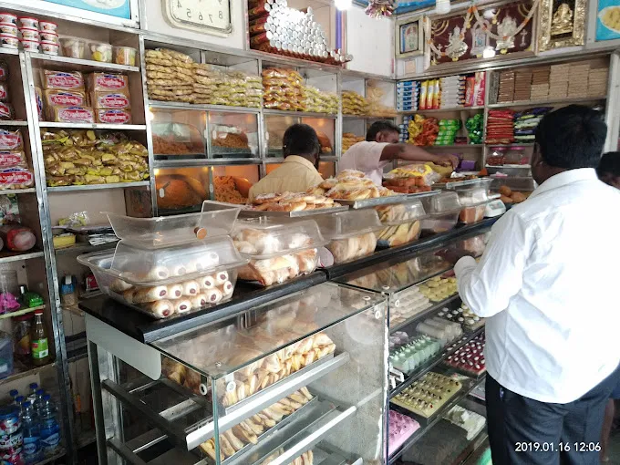 Image of: Thanameenakshi Sweets In Madurai 6