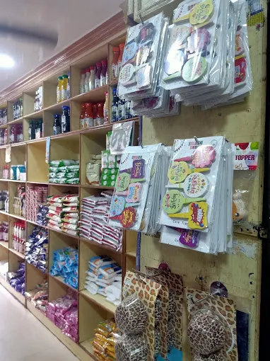 Image of: Viveka Essence Mart In Periyar 4