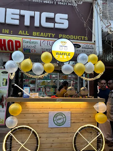 Image of: Waffle Cart West Tower In Madurai