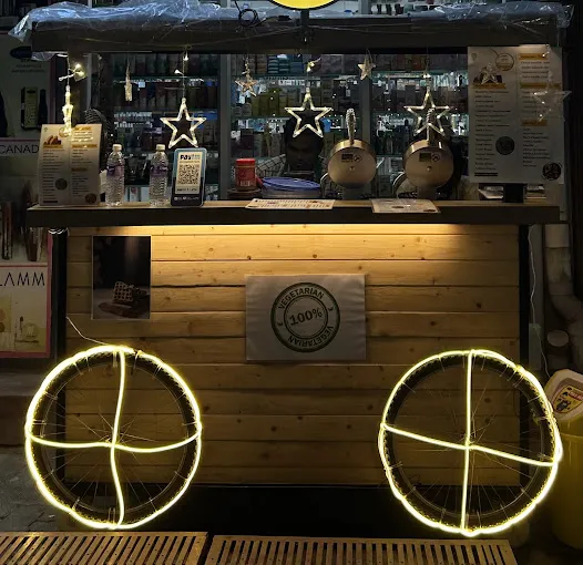 Image of: Waffle Cart West Tower In Madurai 2