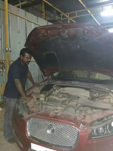Image of: Aditya Car Mechanic In Madurai Car Service in Madurai 3
