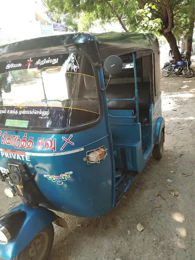 Image of: Bajaj Auto R K Motors in Madurai 4