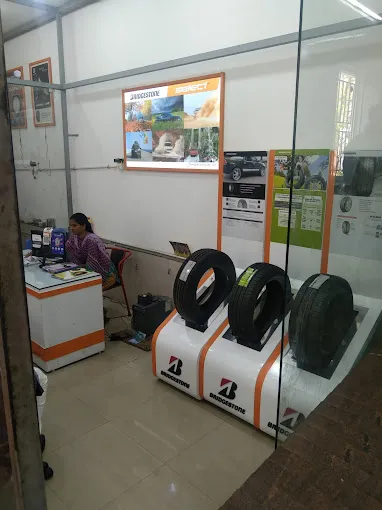Image of: Bridgestone Select Auto Tyres in Anna Nagar 3