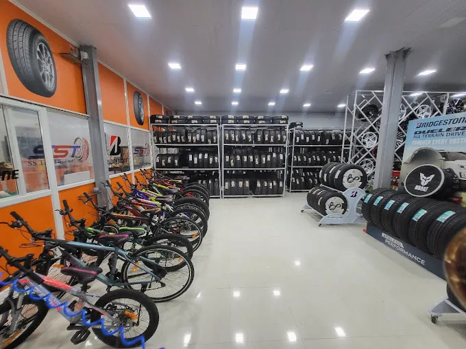 Image of: Bridgestone Select Ss Trade Firm in Shenoy Nagar 4