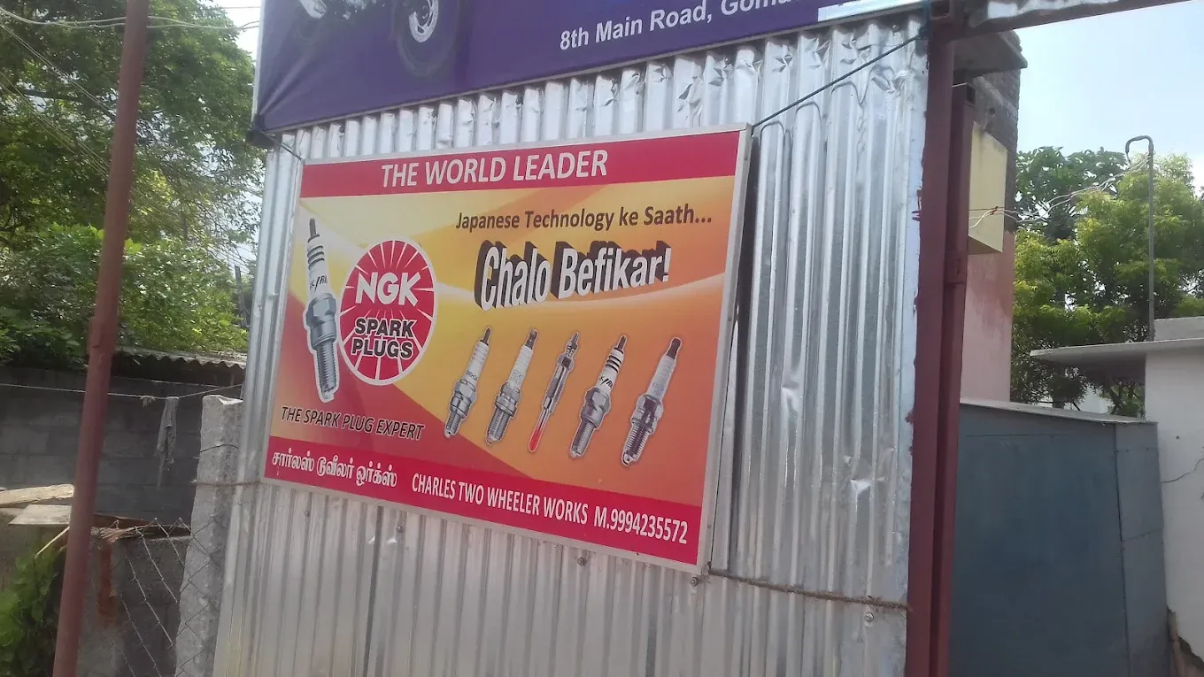 Image of: Charles Two Wheeler Repair Shop in Madurai
