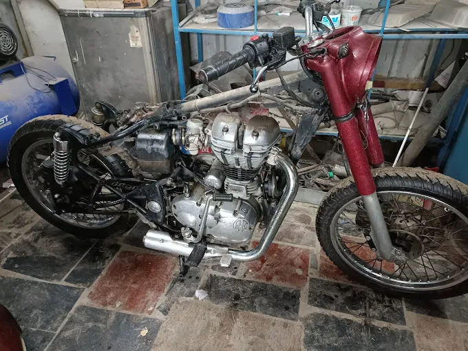 Image of: F1 Moto Club Royal Enfield Accessories in Periyar 2
