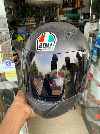 Image of: Freedom Riders Probiking in Ponmeni