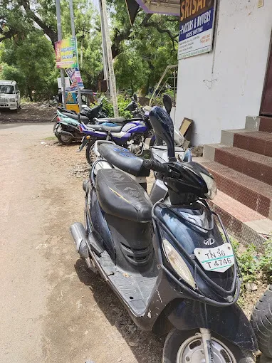 Image of: Hari Bikes in Ellis Nagar