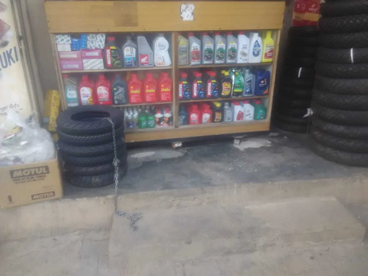 Image of: Ibrahim Puncture Shop in South Gate