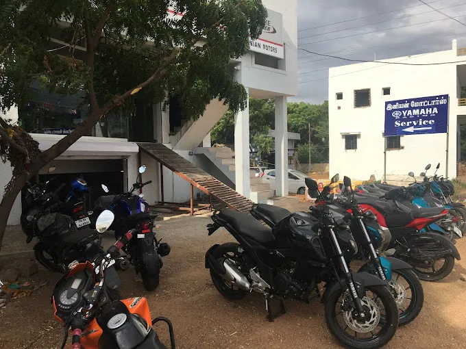 Image of: Inian Motors Yamaha in Mahal 3