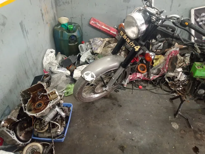 Image of: Jayam Motorcycles in Mahal 6