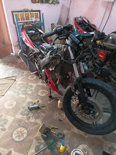 Image of: Lr Motors in Kamarajar Salai 4