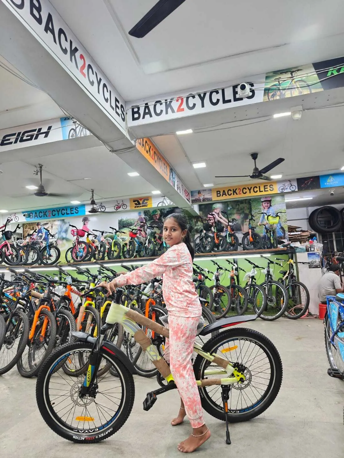 Image of: Ms Mani Cycle And Vulcanizing Works in Madurai