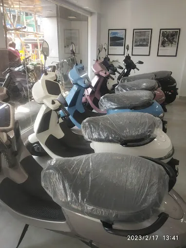 Image of: Ola Electric Store Electric Scooter Showroom in Kalavasal 4
