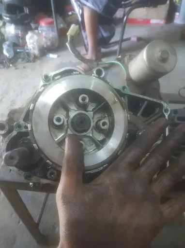 Image of: Rajarajeswari Two Wheeler Works And Water Service in Madurai 2