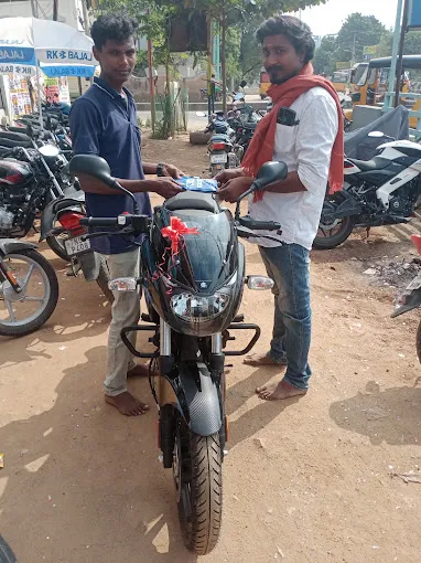 Image of: Rkbajaj Bike Showroom in Koodal Nagar 5