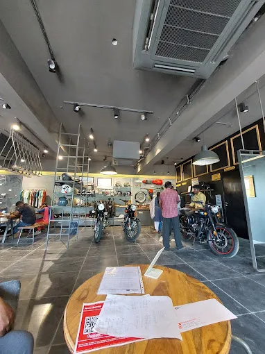 Image of: Royal Enfield Showroom in Kk Nagar 3