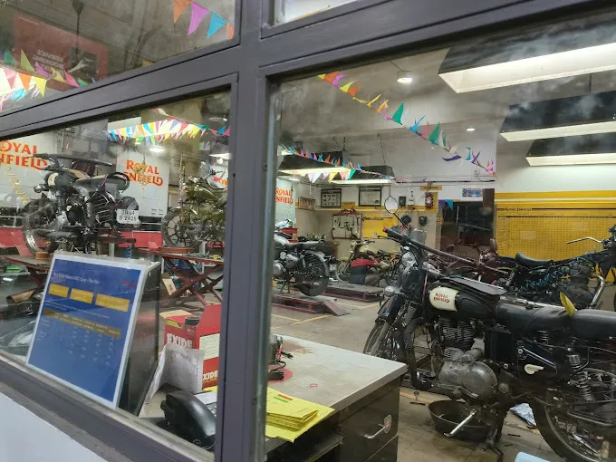 Image of: Royal Enfield Showroom in Kk Nagar 4