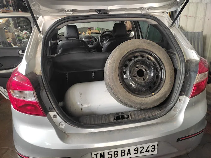 Image of: Sri Kumaran Auto in Madurai 2