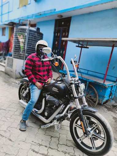 Image of: Sri Saravana Motors in Madurai 3
