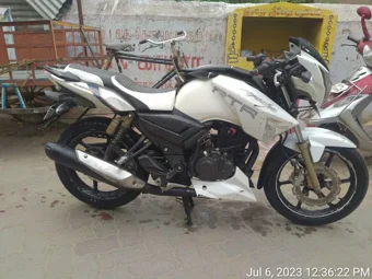 Image of: Sri Vishnu Motors in Kamarajar Salai
