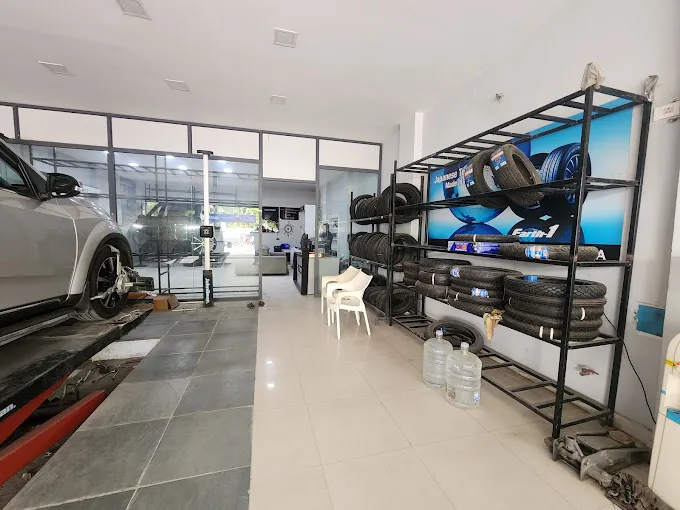 Image of: Sundar Tyres And Wheels Private Limited in Tallakulam 3