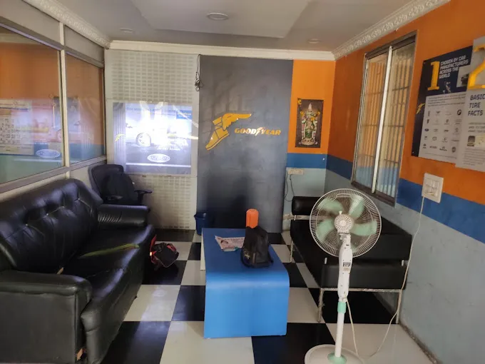 Image of: Sunder Tyres in Madurai 2