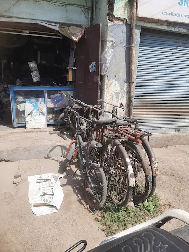 Image of: Super Cycles in Koodal Nagar 3