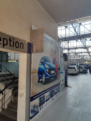 Image of: Susee Hyundai in Kalavasal 2