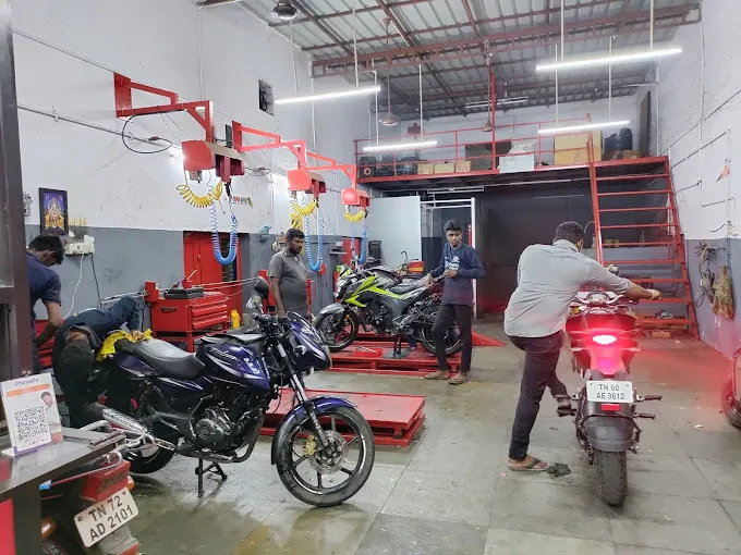 Image of: Three Dots Bike Care in Mahal
