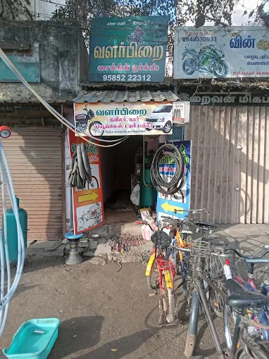 Image of: Valarpirai Car Bike Puncture Shop in Madurai 2