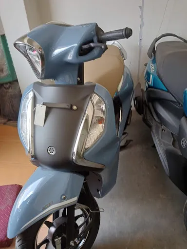 Image of: Yamaha Alagendran Autos in Simmakkal 2