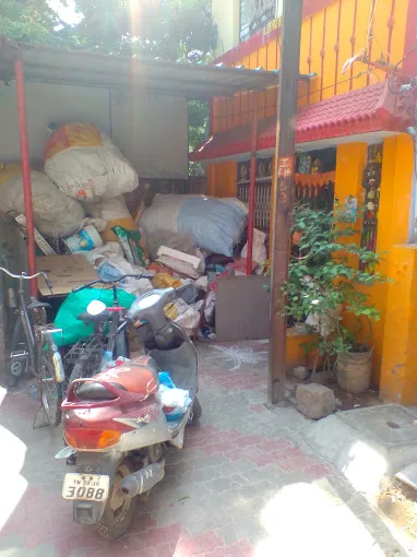 Image of: Artraders In Sellur