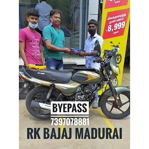 Image of: Rk Bajaj Bike Showroom In Madurai 2