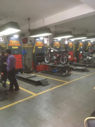 Image of: Royal Enfield Showroom Gg Motors In Simmakkal 3