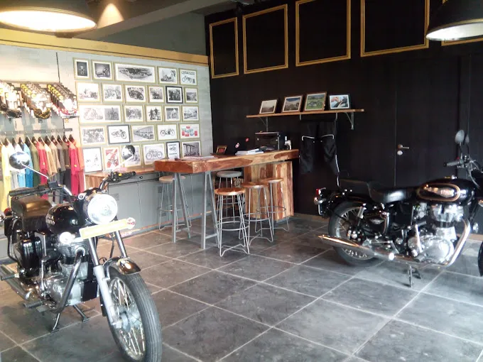 Image of: Royal Enfield Showroom Madras Motors In Kk Nagar