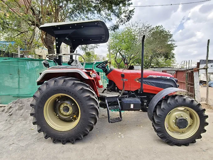 Image of: Solis Yanmar Sri Lakshmi Tractors In Madurai