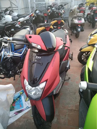 Image of: Tvs Sri Pandian Motors In Madurai 2