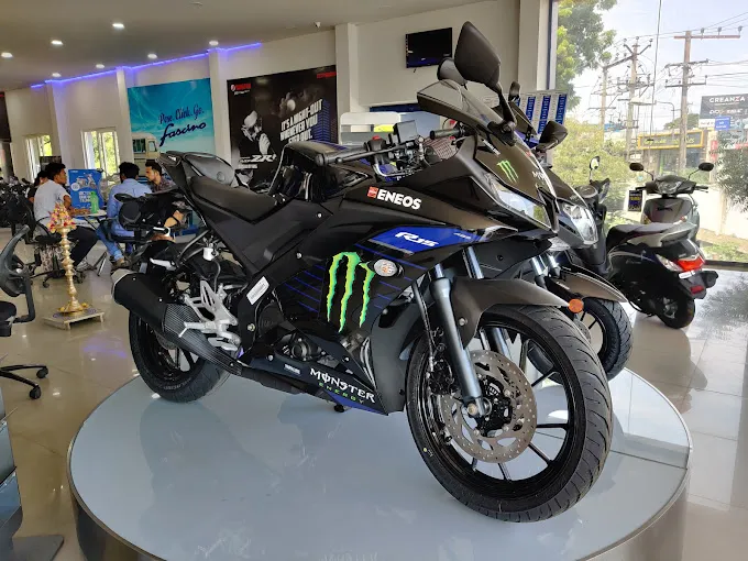 Image of: Yamaha Motor Showroom Linga Motors In Palanganatham
