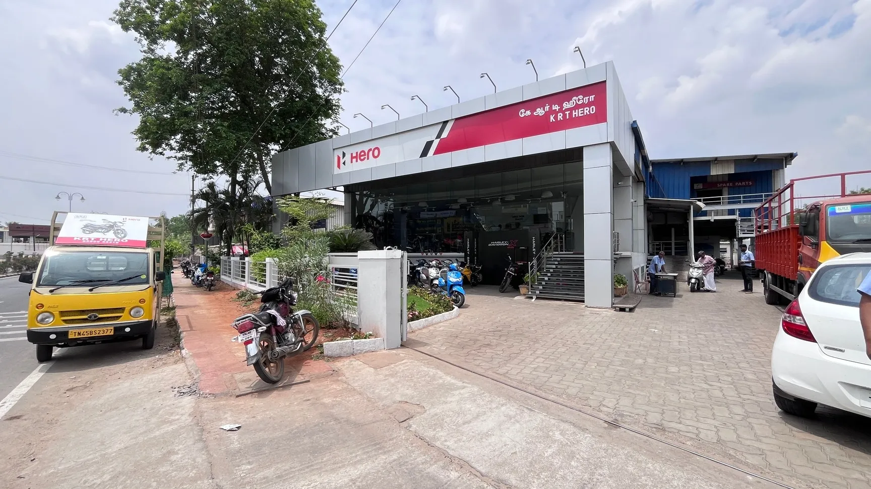 Image of: Hero Motocorp In Ponmeni