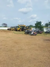 Image of: Shriram Automall In Madurai