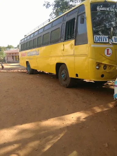 Image of: Divya Heavy Driving School In Madurai