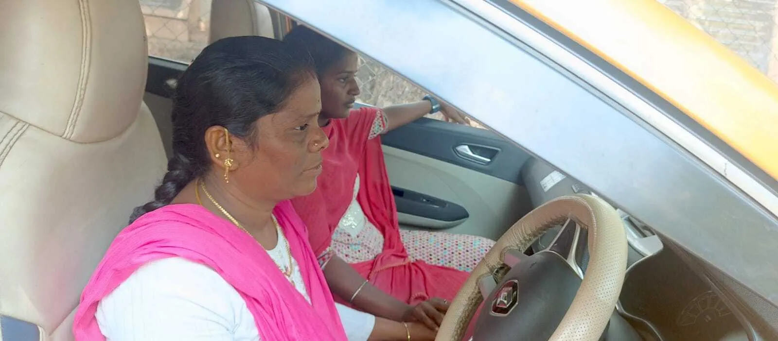 Image of: Tulasi Driving School In Kk Nagar