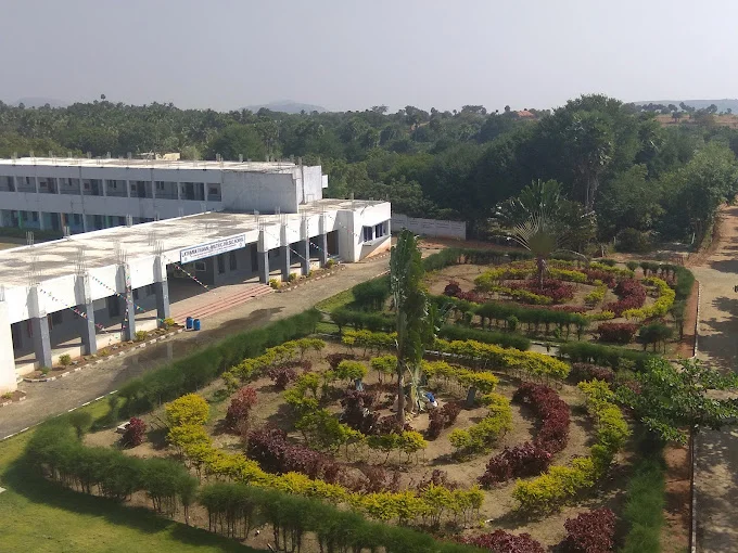 Image of: Latha Mathavan Matriculation Higher Secondary School In Madurai 4