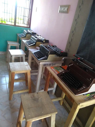 Image of: Thendral Typewriting Institute In Iyer Bungalow