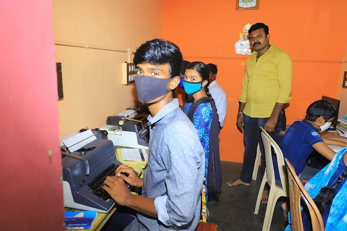 Image of: Viji School Of Commerce Typewriting Institute In Arappalayam 4