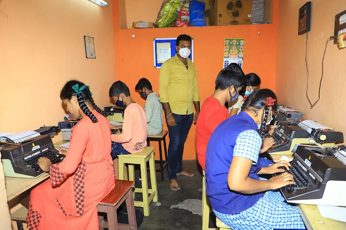 Image of: Viji School Of Commerce Typewriting Institute In Arappalayam 5