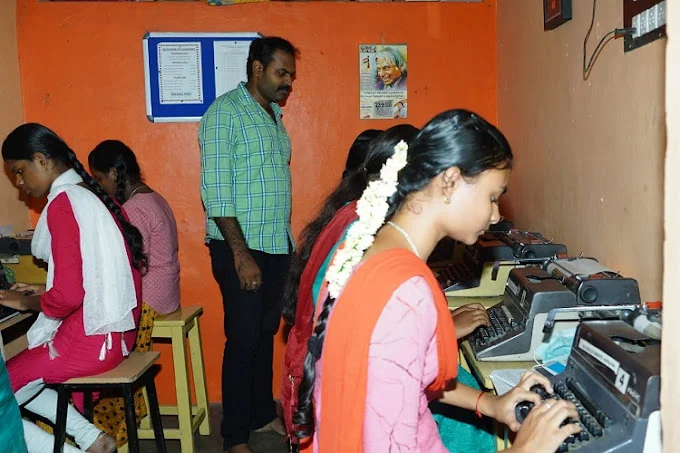 Image of: Viji School Of Commerce Typewriting Institute In Arappalayam 6